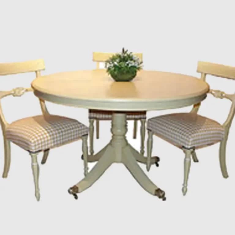 Simple round dining table